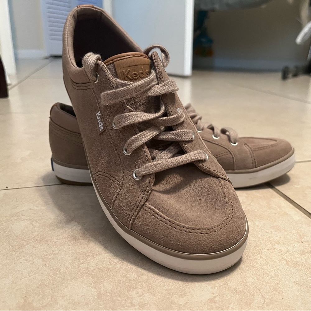 Keds Size 8 Tan Dream Foam Memory WH6315159
